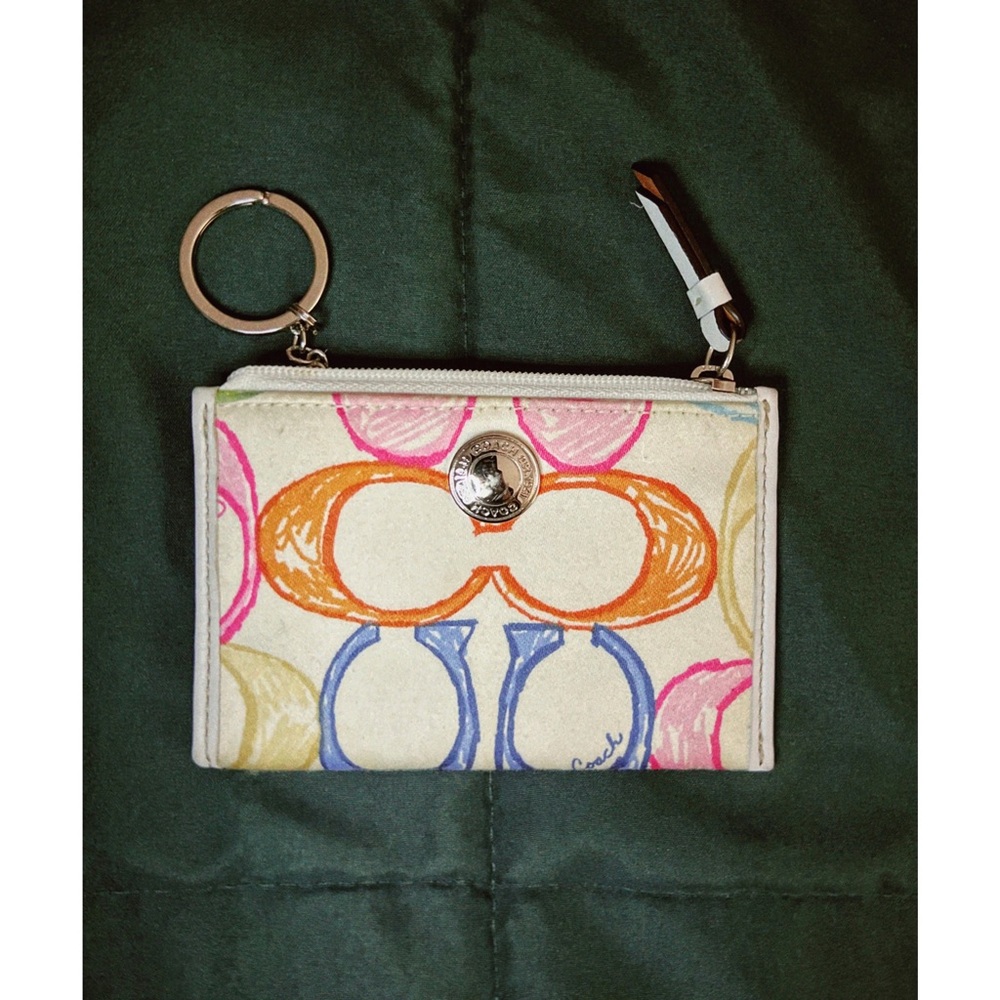 COACH wallet 🌈